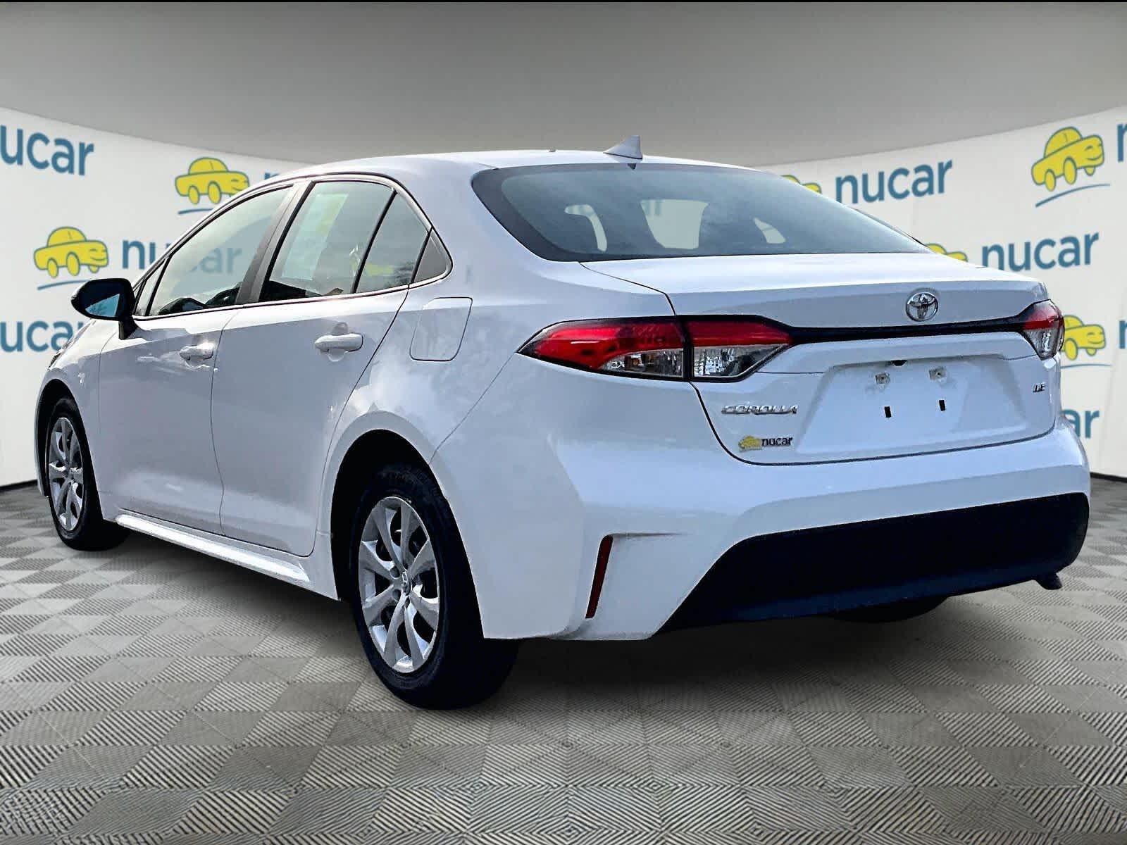 2023 Toyota Corolla LE - Photo 4