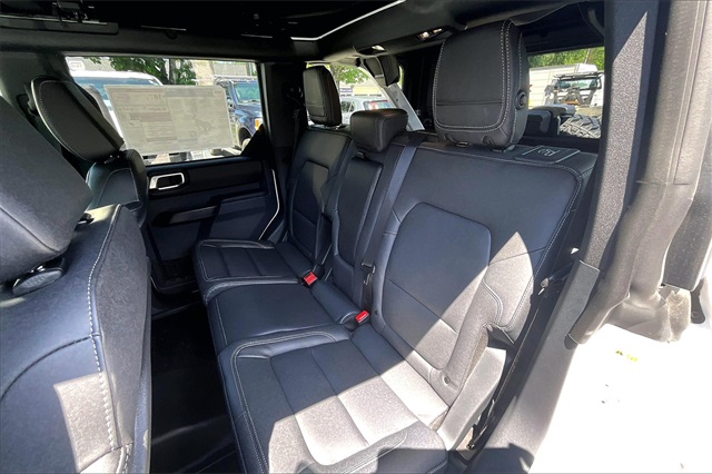 2025 Ford Bronco Badlands - Photo 11