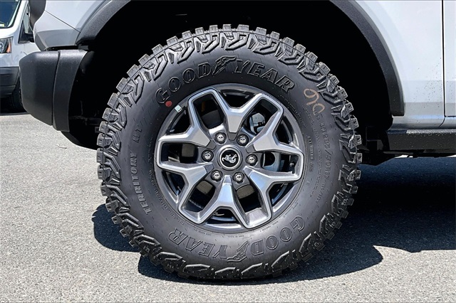 2025 Ford Bronco Badlands - Photo 13