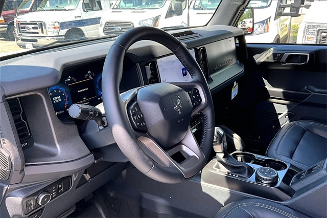 2025 Ford Bronco Badlands - Photo 7