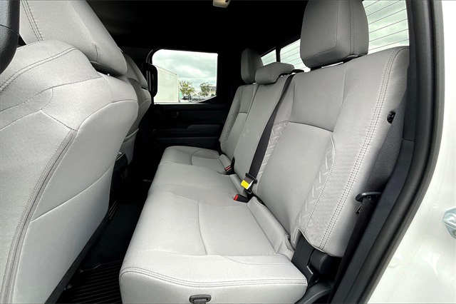 2024 Toyota Tacoma SR5 - Photo 14
