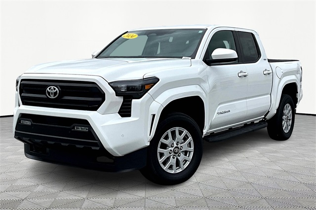 2024 Toyota Tacoma SR5 - Photo 3