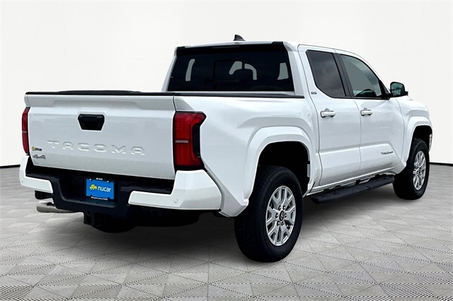 2024 Toyota Tacoma SR5 - Photo 6