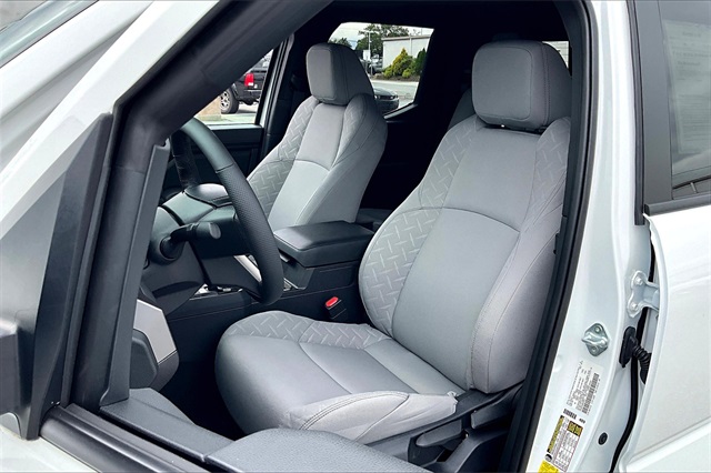 2024 Toyota Tacoma SR5 - Photo 10