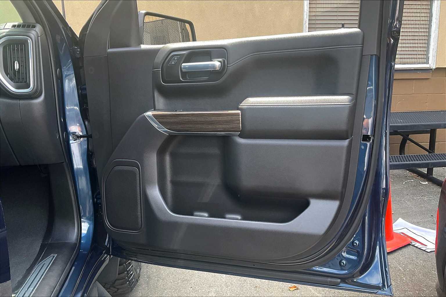 2021 Chevrolet Silverado 1500 LT Trail Boss - Photo 12