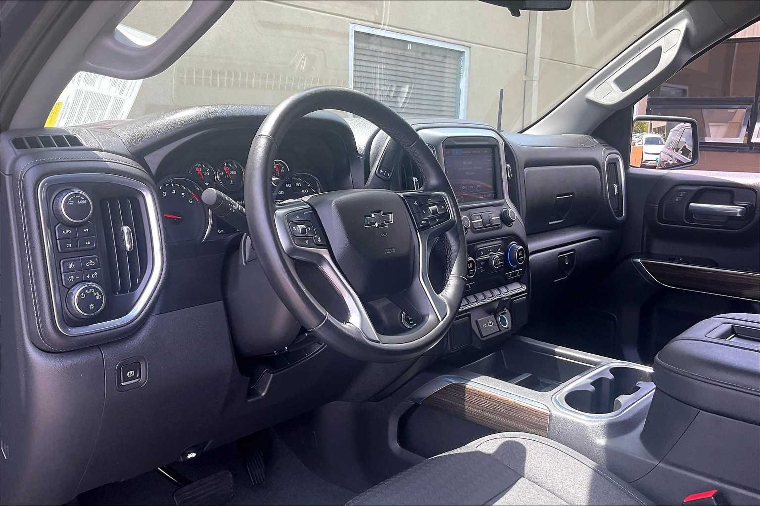 2021 Chevrolet Silverado 1500 LT Trail Boss - Photo 8