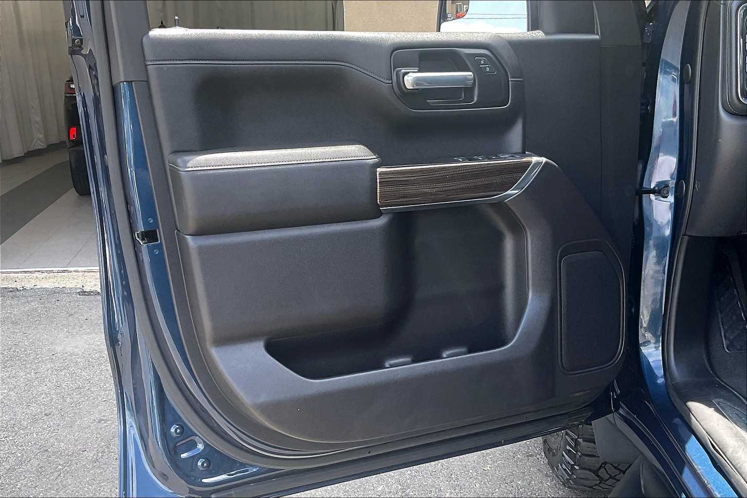2021 Chevrolet Silverado 1500 LT Trail Boss - Photo 9