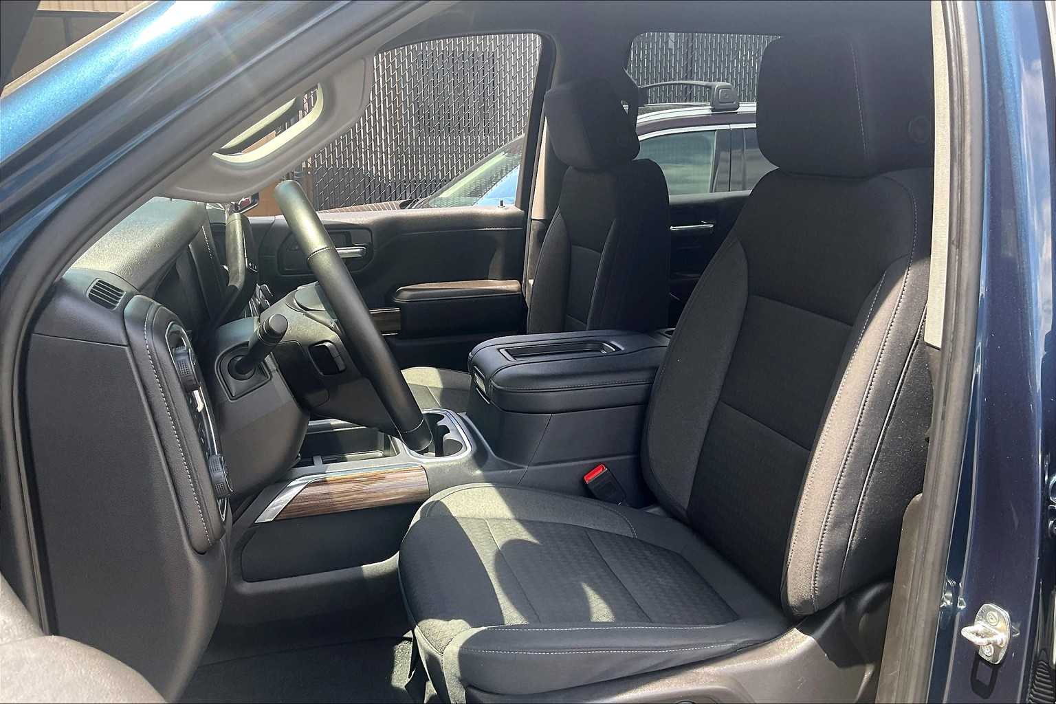 2021 Chevrolet Silverado 1500 LT Trail Boss - Photo 10