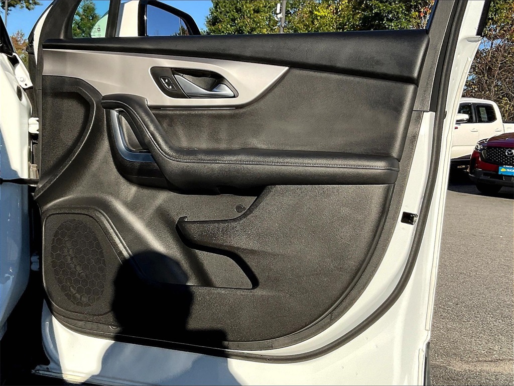 2023 Chevrolet Blazer LT - Photo 11