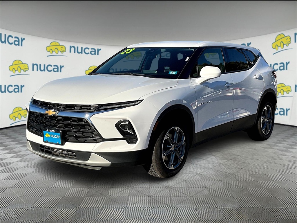 2023 Chevrolet Blazer LT - Photo 3