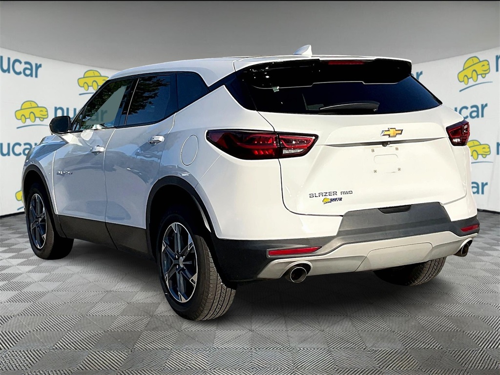 2023 Chevrolet Blazer LT - Photo 4