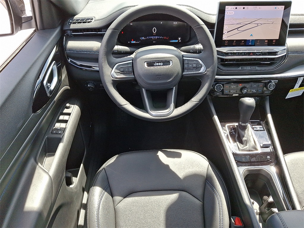 2025 Jeep Compass Limited - Photo 7