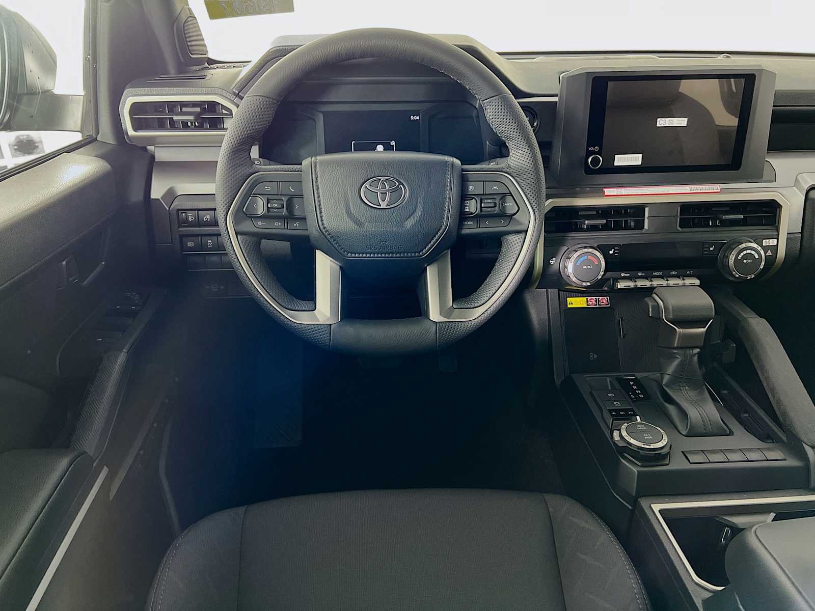 2025 Toyota Tacoma SR5 - Photo 14