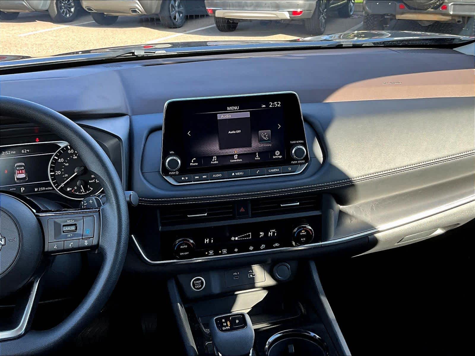 2023 Nissan Rogue SV - Photo 18