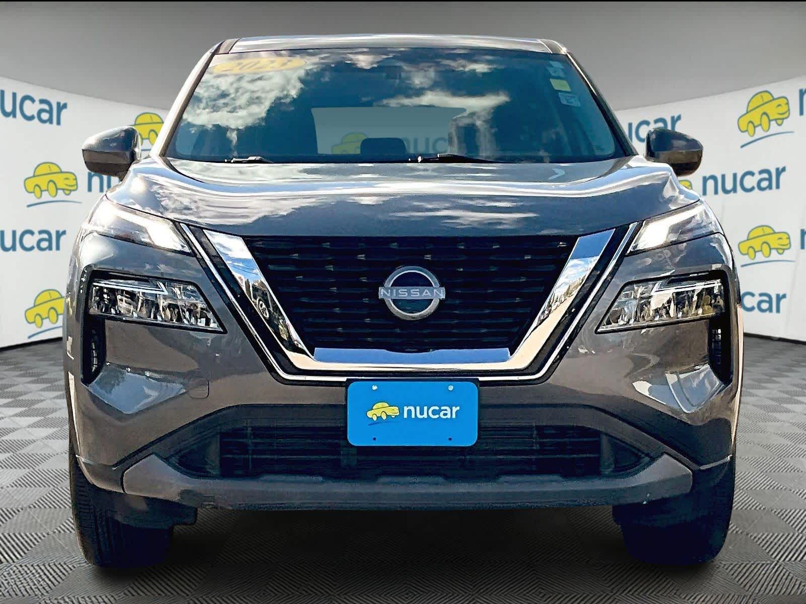 2023 Nissan Rogue SV - Photo 2