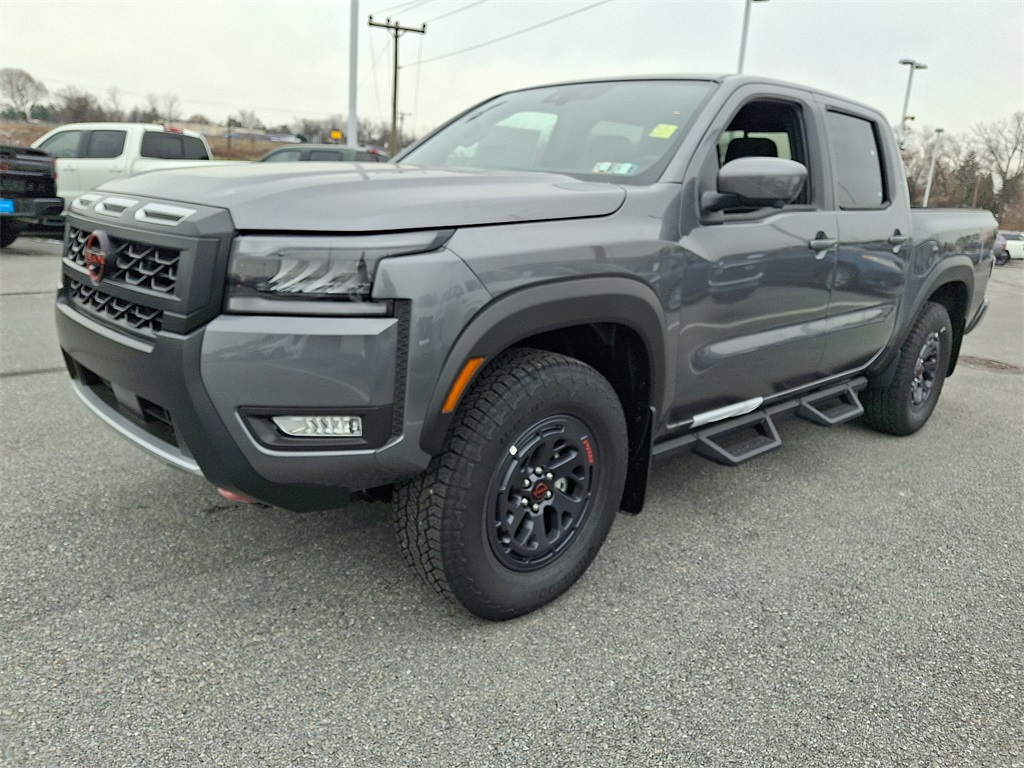 2026 Nissan Frontier PRO-4X - Photo 2