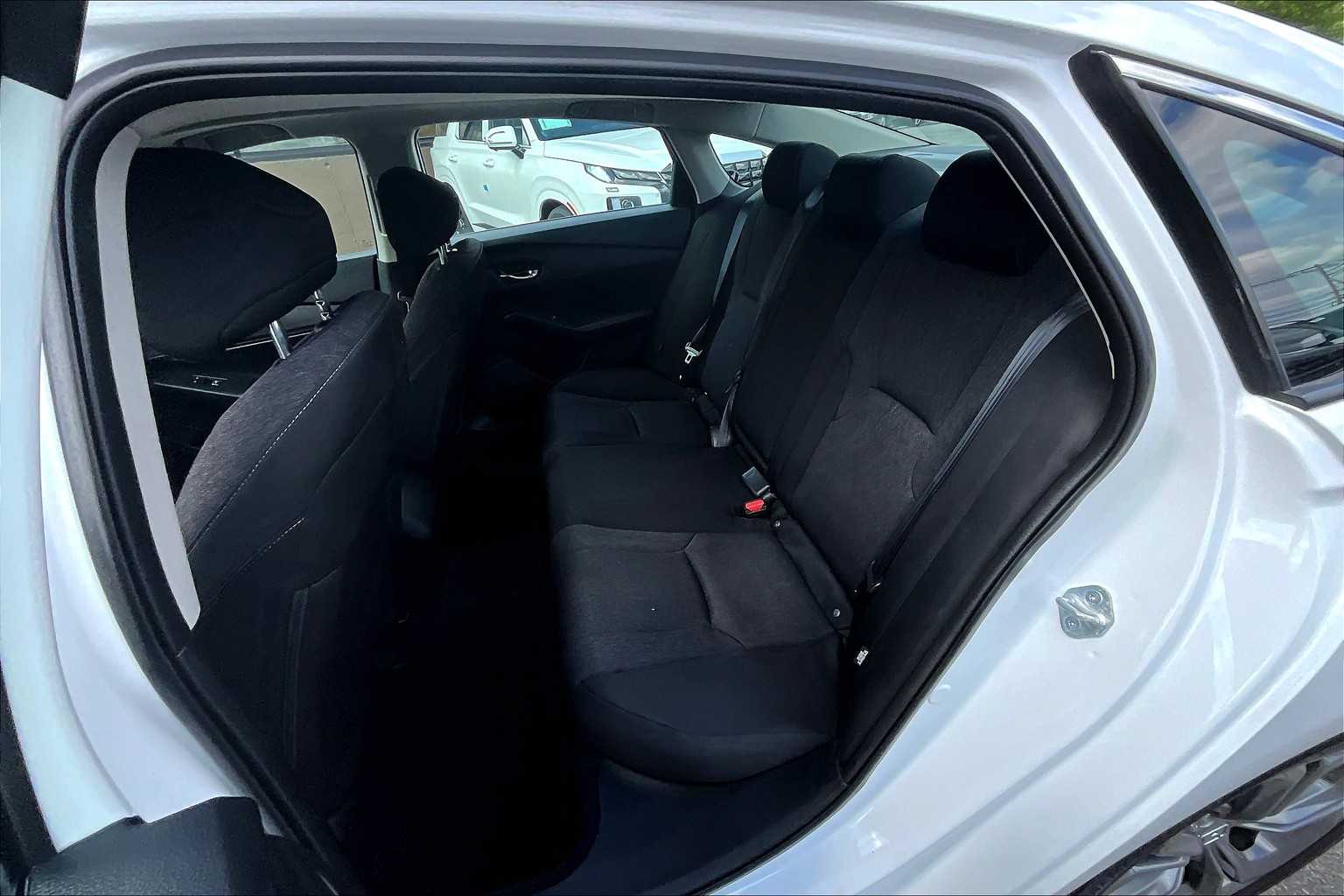 2023 Honda Accord EX - Photo 15