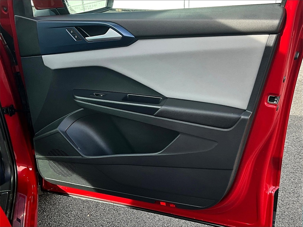 2023 Volkswagen Taos 1.5T SE - Photo 12