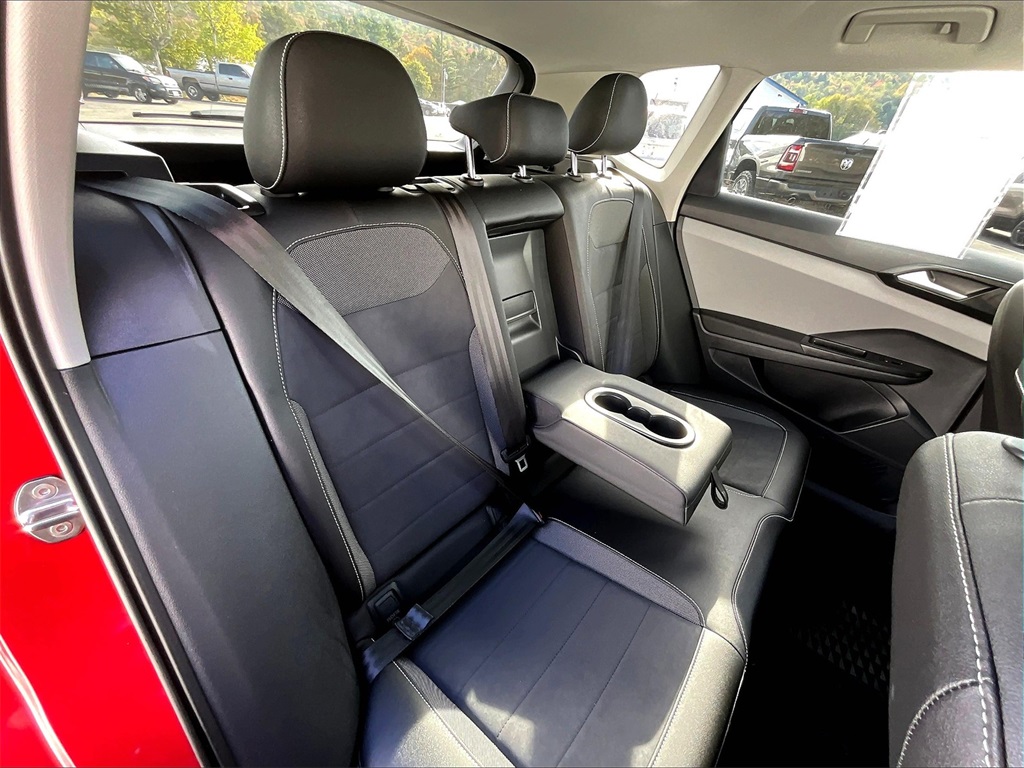2023 Volkswagen Taos 1.5T SE - Photo 16