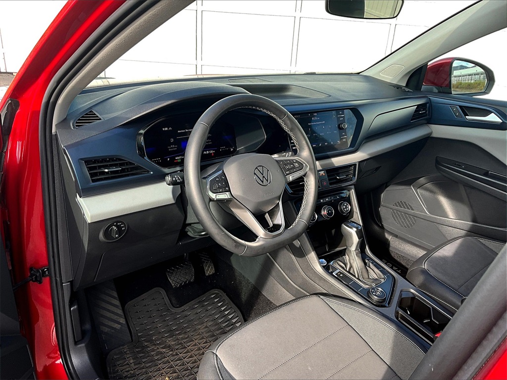 2023 Volkswagen Taos 1.5T SE - Photo 8