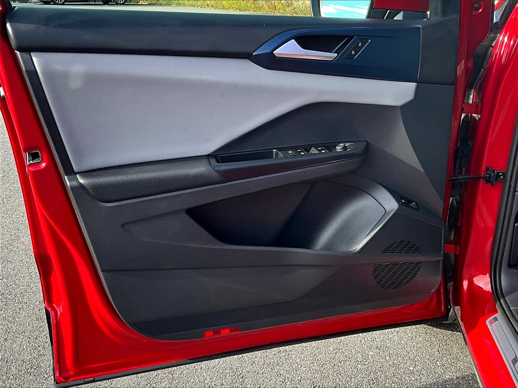 2023 Volkswagen Taos 1.5T SE - Photo 9