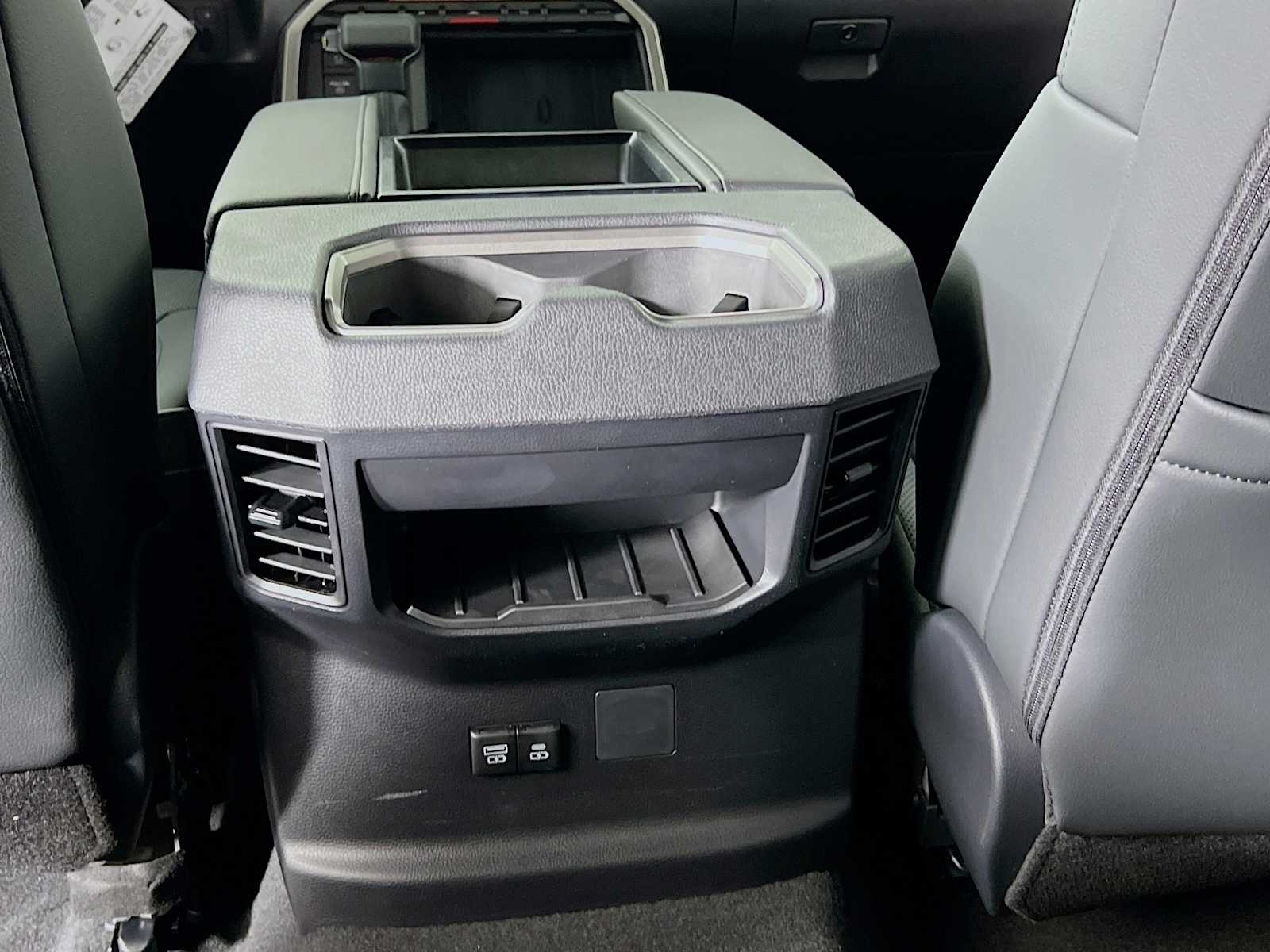 2025 Toyota Tundra SR5 - Photo 14