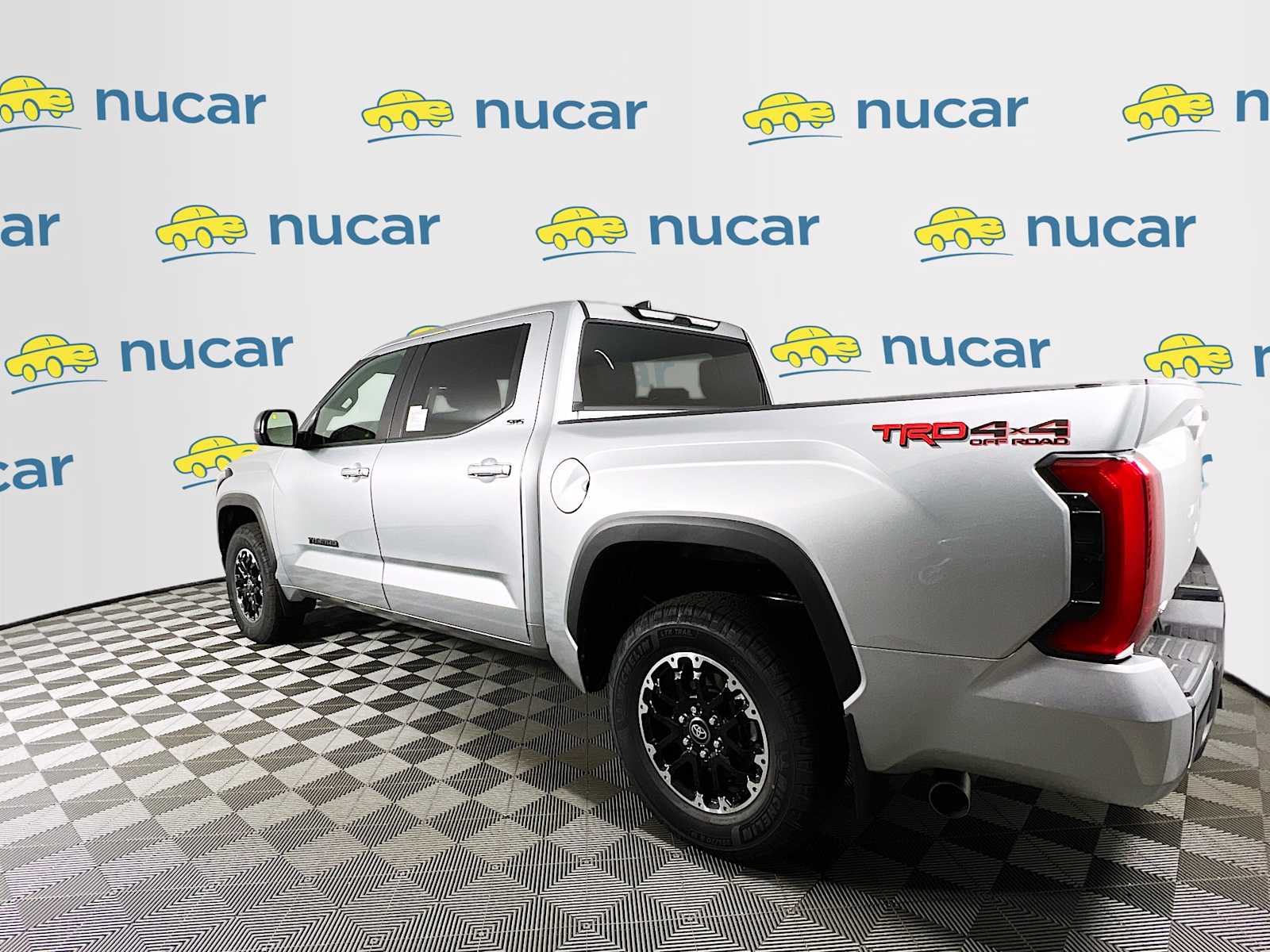 2025 Toyota Tundra SR5 - Photo 4
