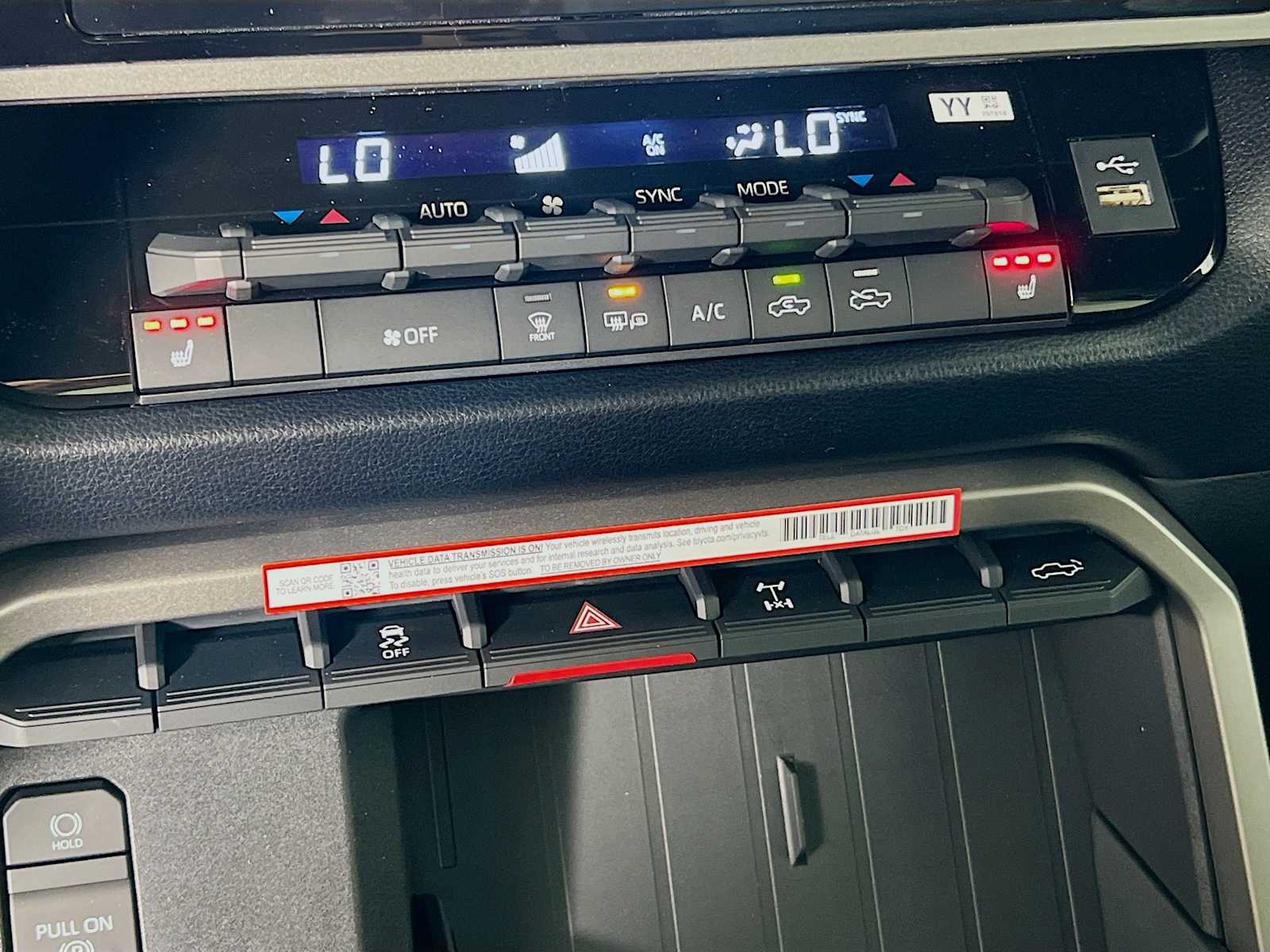 2025 Toyota Tundra SR5 - Photo 10