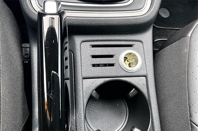 2015 Volkswagen Golf SportWagen SE - Photo 28