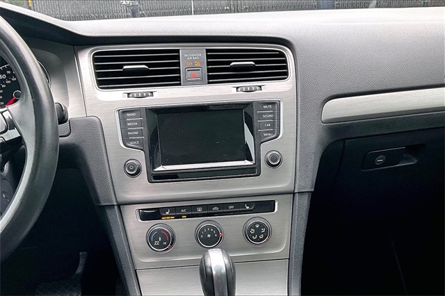 2015 Volkswagen Golf SportWagen SE - Photo 6