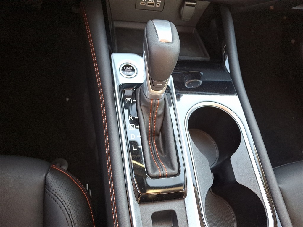 2025 Nissan Altima 2.5 SR - Photo 10