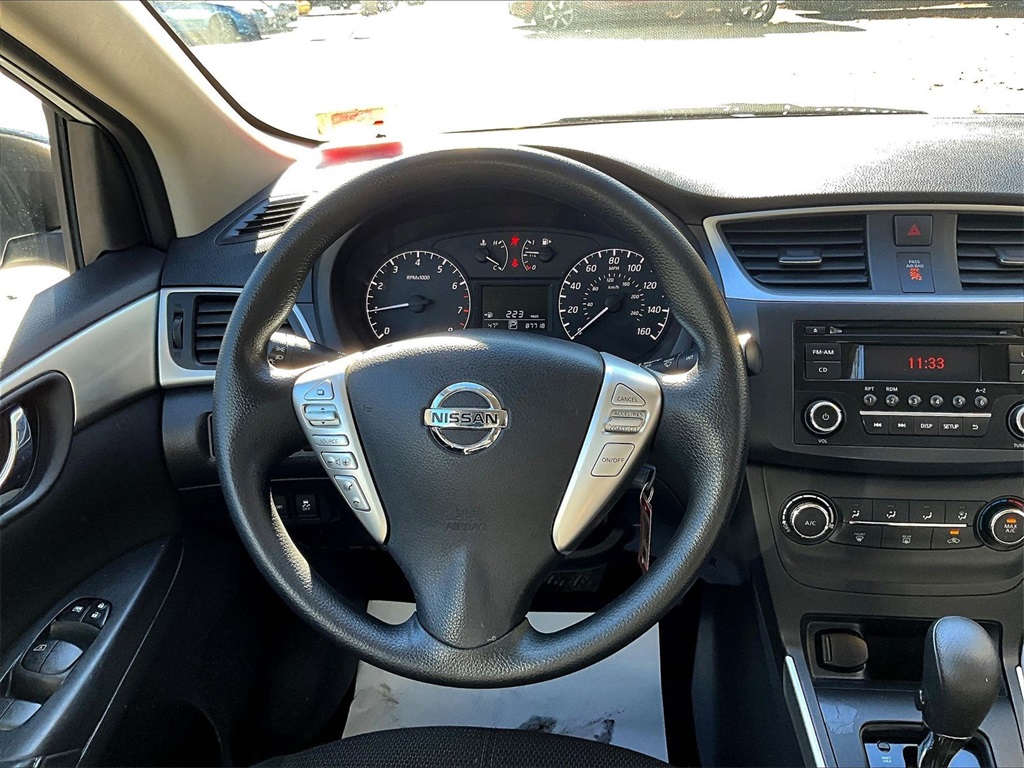 2017 Nissan Sentra S - Photo 17