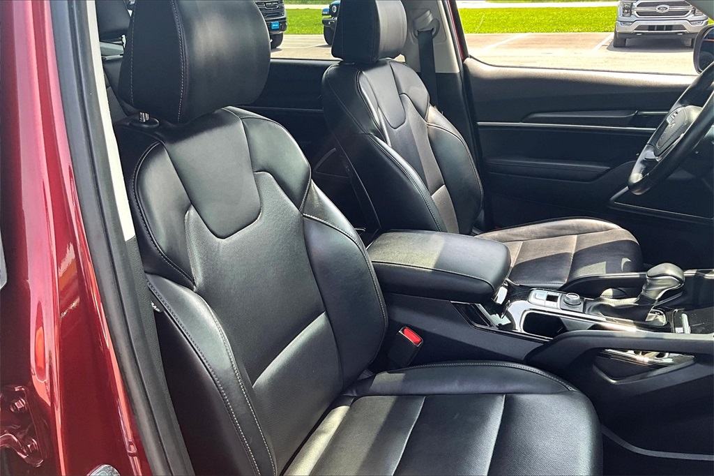 2023 Kia Telluride S - Photo 11
