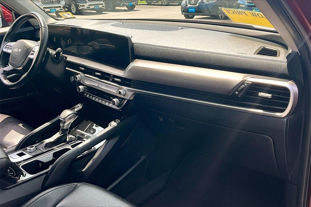 2023 Kia Telluride S - Photo 14