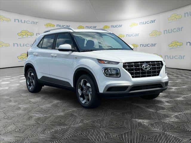 2025 Hyundai Venue SEL - Photo 21