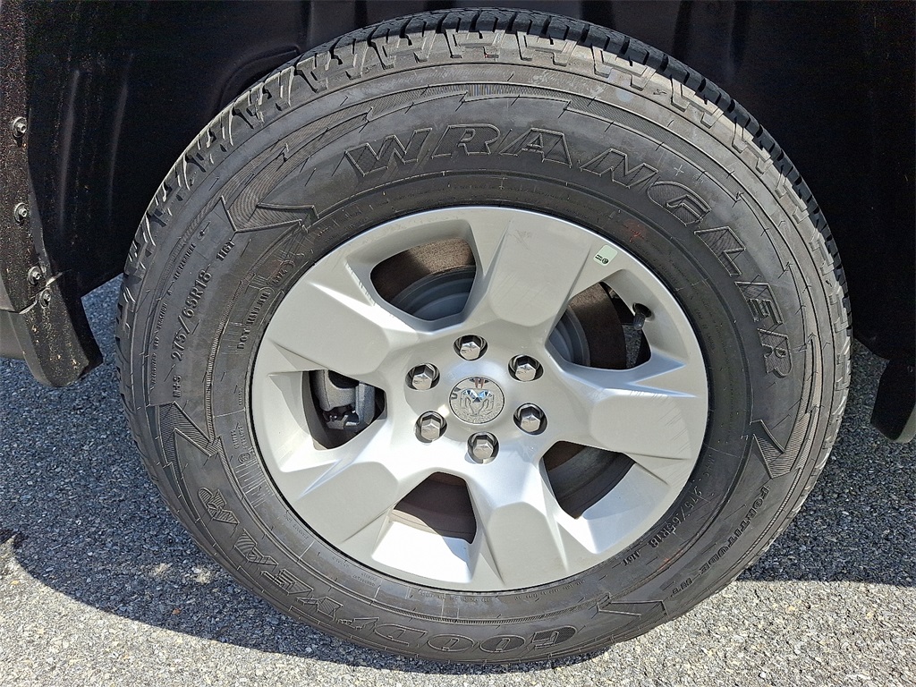 2025 Ram 1500 Big Horn/Lone Star - Photo 5