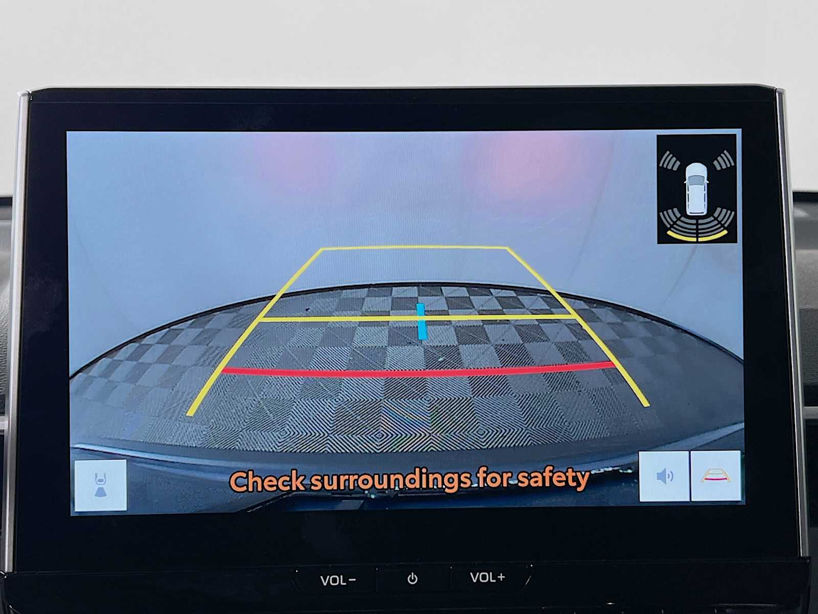 2026 Toyota Corolla Cross XLE - Photo 9