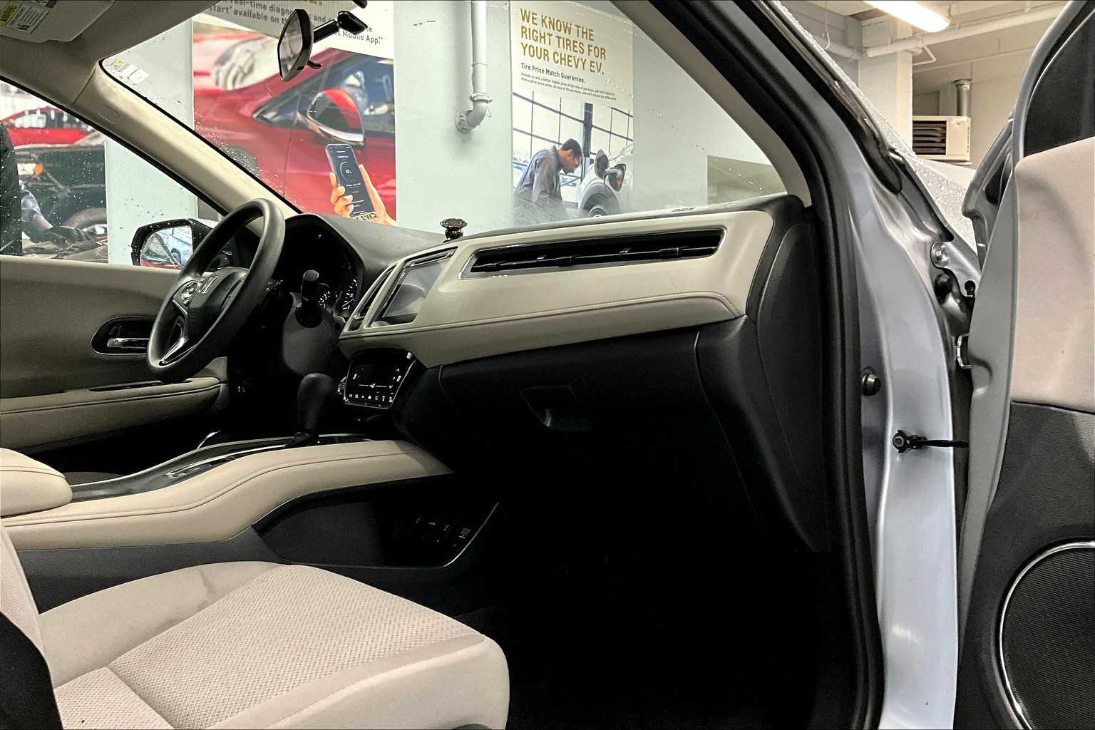 2018 Honda HR-V EX - Photo 14