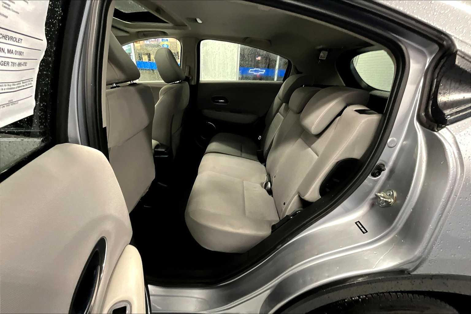 2018 Honda HR-V EX - Photo 15