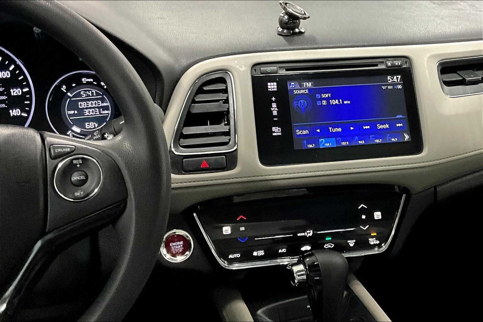 2018 Honda HR-V EX - Photo 18