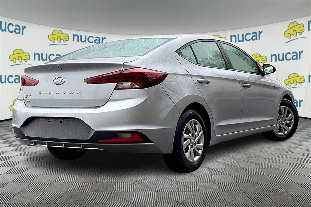 2020 Hyundai Elantra SE - Photo 6