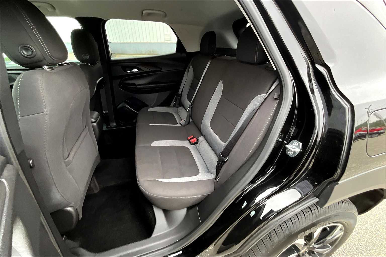 2022 Chevrolet TrailBlazer LT - Photo 15