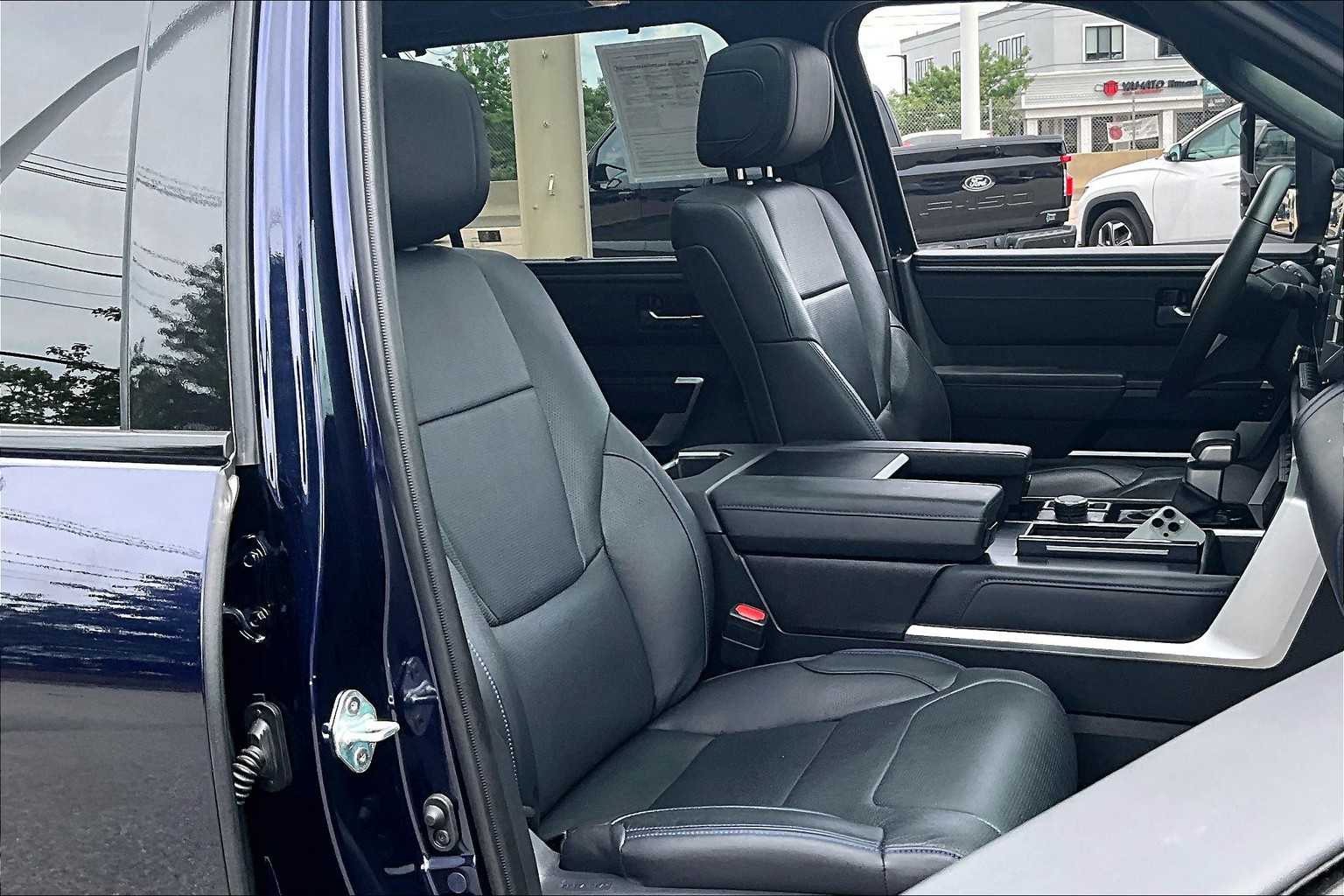 2023 Toyota Sequoia Platinum - Photo 11