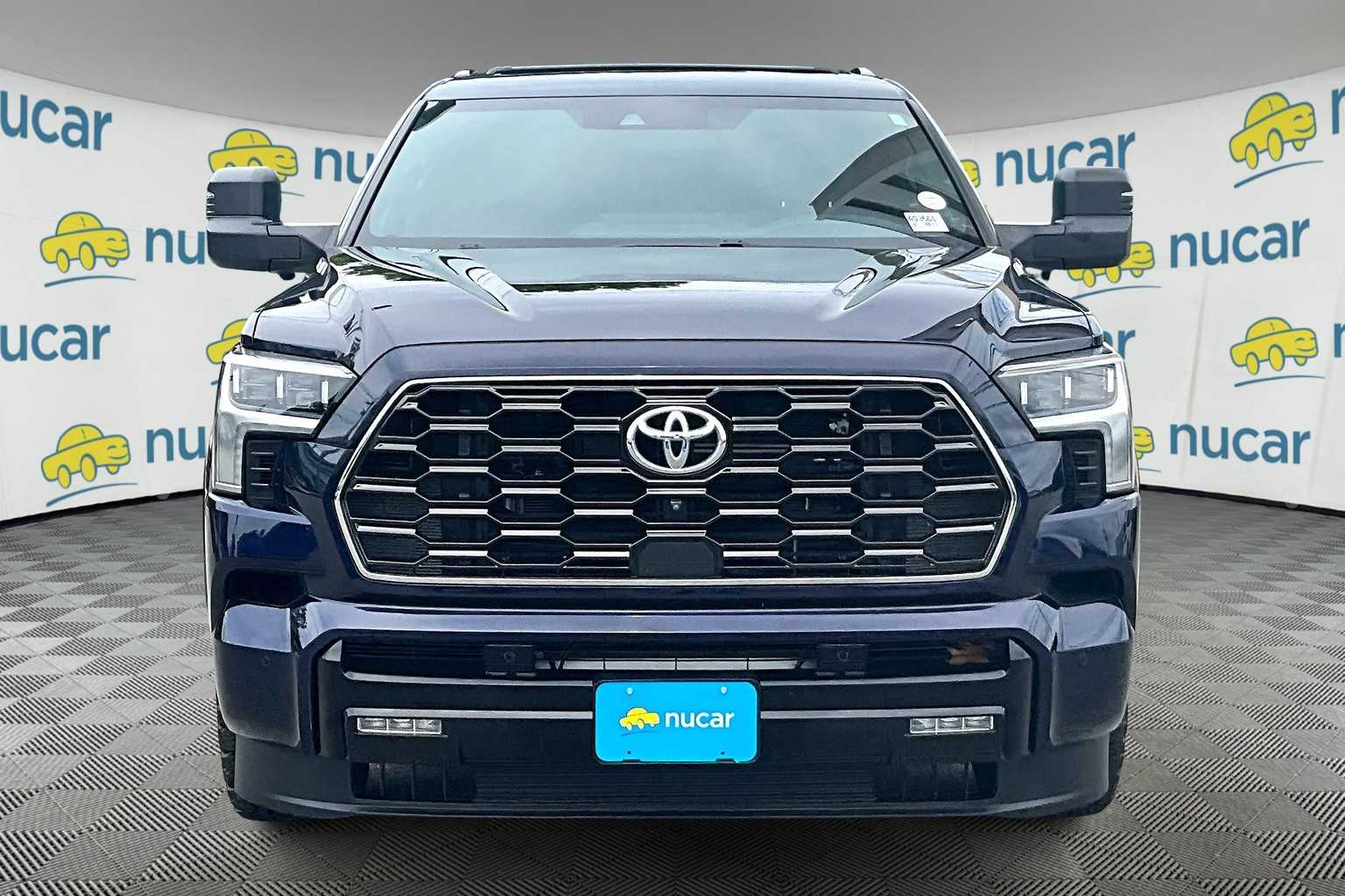 2023 Toyota Sequoia Platinum - Photo 2