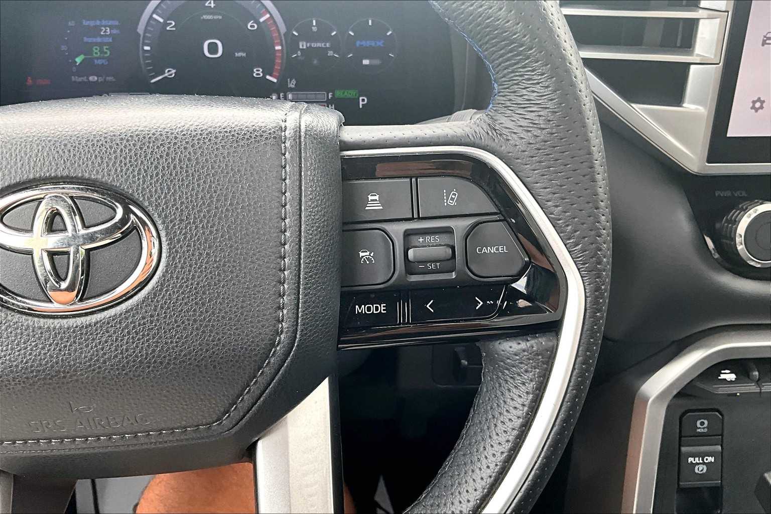 2023 Toyota Sequoia Platinum - Photo 24