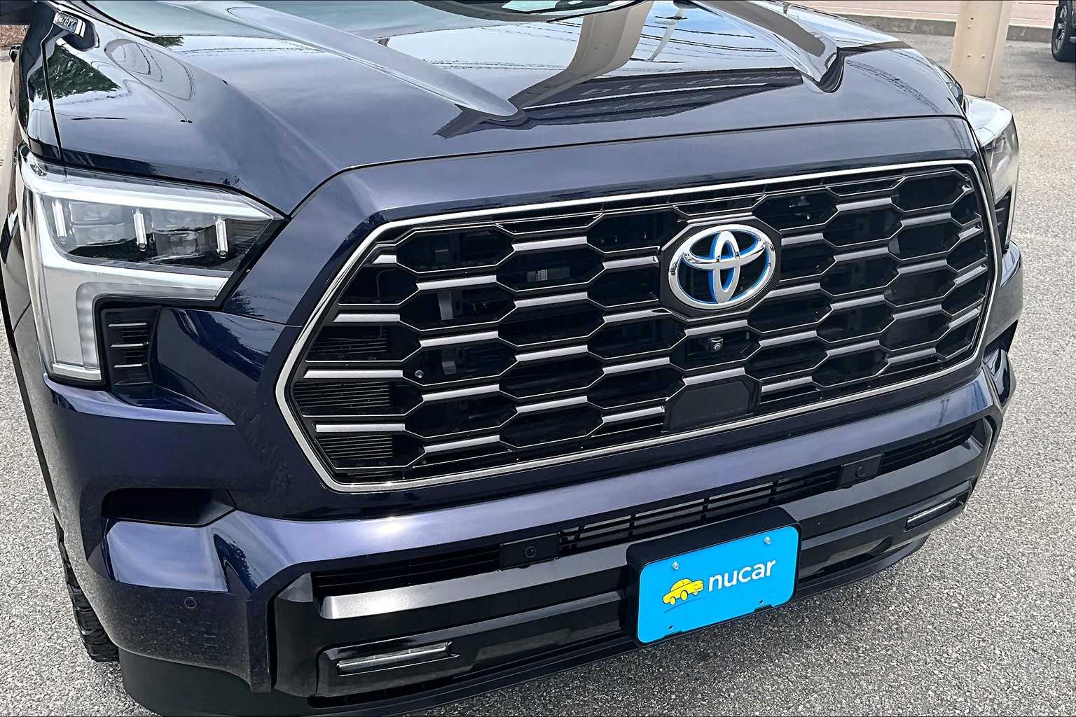 2023 Toyota Sequoia Platinum - Photo 30