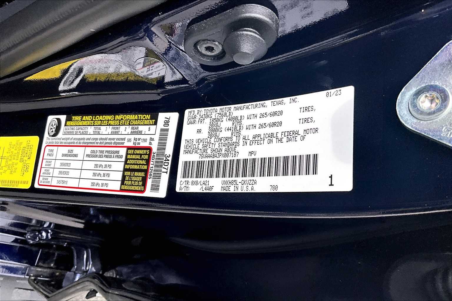 2023 Toyota Sequoia Platinum - Photo 33