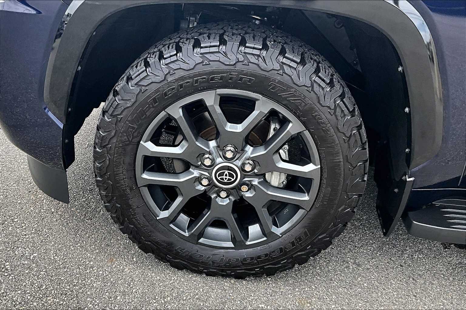 2023 Toyota Sequoia Platinum - Photo 7