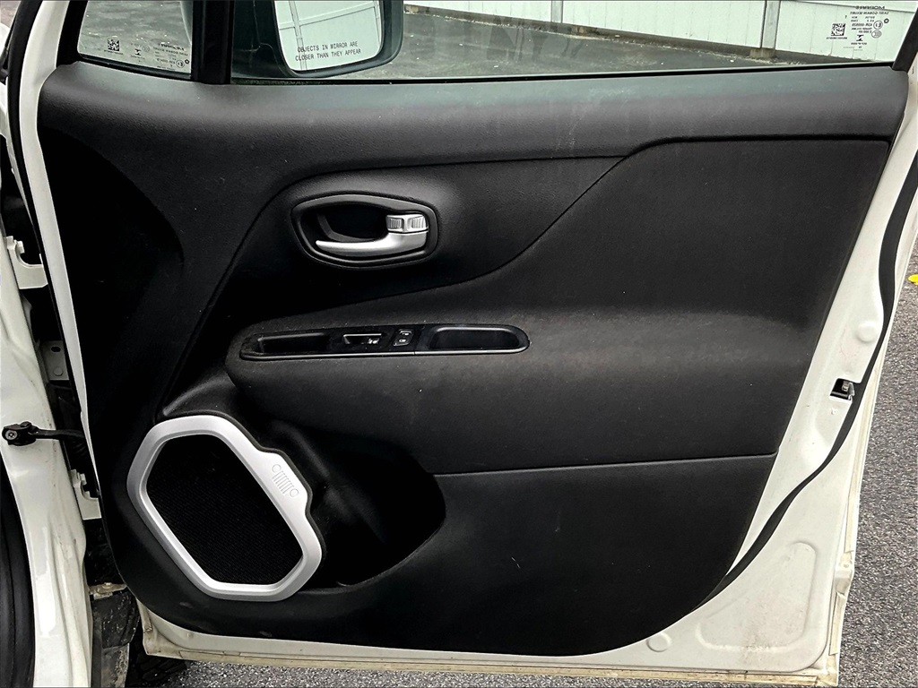 2019 Jeep Renegade Sport - Photo 11