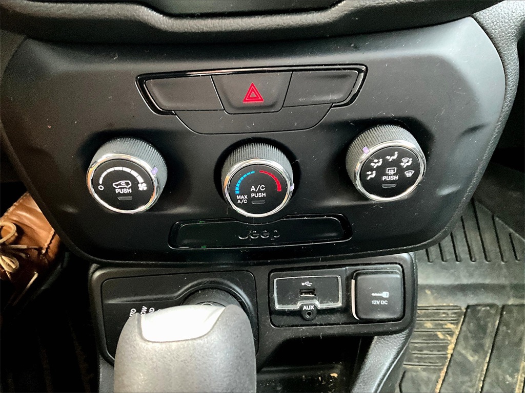 2019 Jeep Renegade Sport - Photo 23